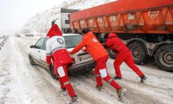 امدادرسانی به ۳۵ نفر گرفتار در کولاک شهرستان اندیکا