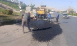 اجرای عملیات بهسازی و لکه‌گیری آسفالت در مناطق مختلف مسجدسلیمان