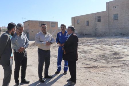 پروژه چمن مصنوعی کاروانسرا زیر ذره‌بین شهردار مسجدسلیمان