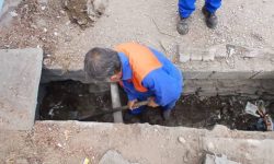 لایروبی مستمر کانال‌های سطح شهر مسجدسلیمان در دستور کار روزانه شهرداری