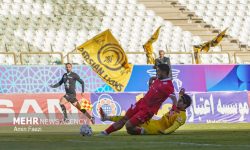 اتفاقات هفته شانزدهم لیگ فوتبال؛ استقلال و پرسپولیس تعارف سپاهان را رد کردند/ تراکتور جان بردن نداشت