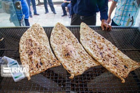 تأمین آرد و نان خوزستان در ایام پایانی سال و عید نوروز