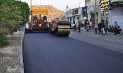 آغاز عملیات آسفالت خیابان آزادی
