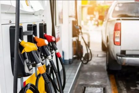 افزایش قیمت به تنهایی مشکل بنزین را حل نمی کند