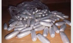 کشف ۱۶۹ بسته هروئین از معده ۲ مسافر اتوبوس در طبس