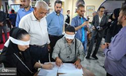 پایگاه میراث جهانی چغازنبیل به مناسبت هفته دولت ۳ کارگاه آموزشی برگزار کرد/ از سفالگری تا تجربه لمس میراث‌جهانی با بریل